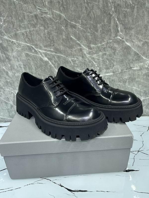 Balenciaga Men's Shoes 193